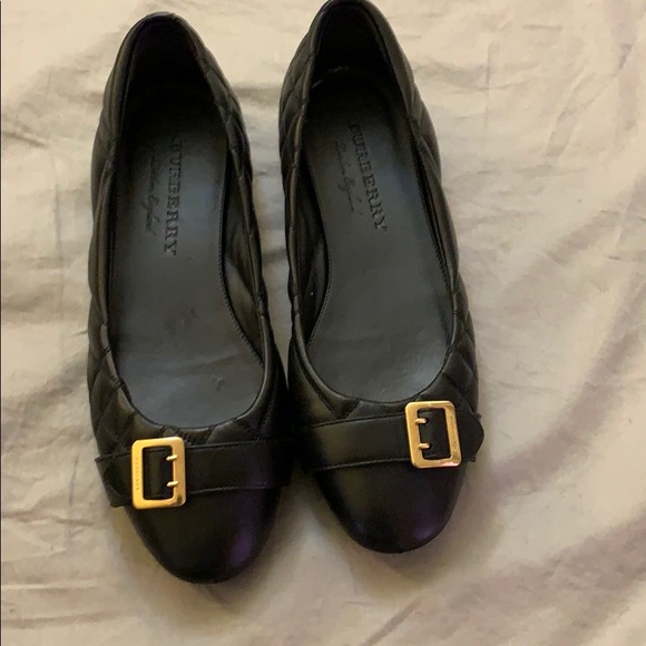 Burberry flats size 38 - Picture 1 of 3